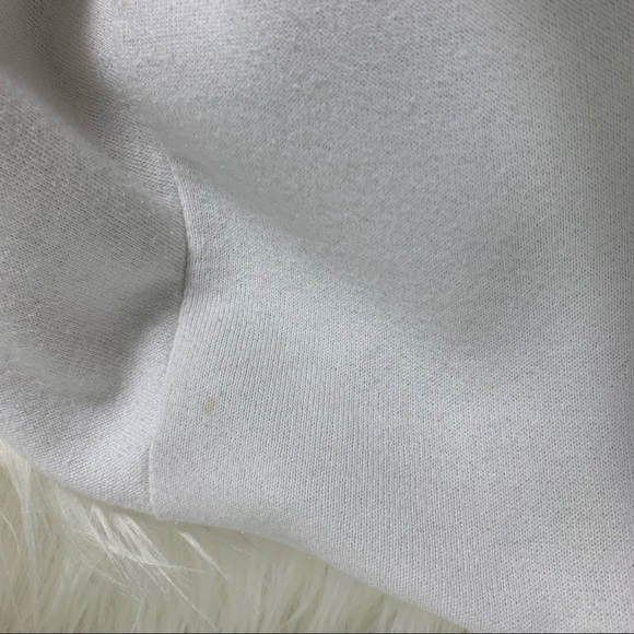 Vintage 1982 Mickey Mouse sweatshirt - Picture 7 of 13